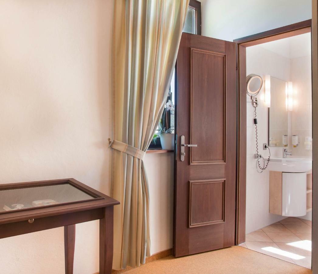 Hotel Alte Canzley Wittenberg Extérieur photo